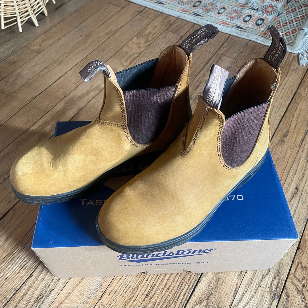 Crazy horse 561 Blundstone Chelsea boot US size 9